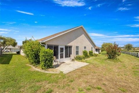 House in Summerfield, Florida 3 bedrooms, 183.39 sq.m. № 1908235 - photo 6
