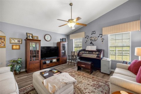Casa en venta en Summerfield, Florida, 3 dormitorios, 183.39 m2 № 1908235 - foto 16