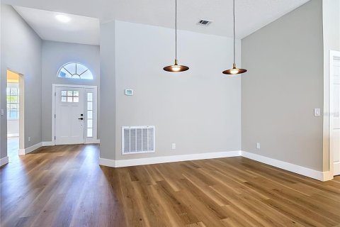 Villa ou maison à vendre à Orlando, Floride: 3 chambres, 152.36 m2 № 2112794 - photo 7