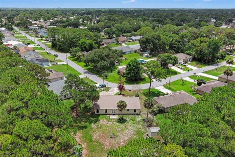 Villa ou maison à vendre à Cocoa, Floride: 3 chambres, 133.13 m2 № 2329174 - photo 2