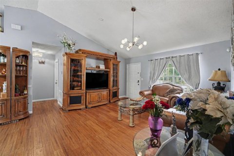 Villa ou maison à vendre à Cocoa, Floride: 3 chambres, 133.13 m2 № 2329174 - photo 12
