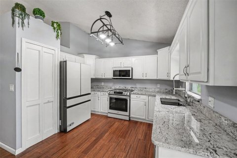 Villa ou maison à vendre à Cocoa, Floride: 3 chambres, 133.13 m2 № 2329174 - photo 4
