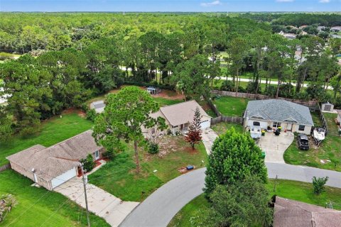 Villa ou maison à vendre à Cocoa, Floride: 3 chambres, 133.13 m2 № 2329174 - photo 3
