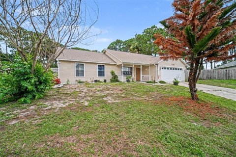 Villa ou maison à vendre à Cocoa, Floride: 3 chambres, 133.13 m2 № 2329174 - photo 29