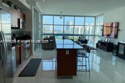 Condominio en Aventura, Florida, 3 dormitorios  № 2012300