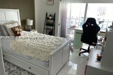 Condominio en alquiler en Aventura, Florida, 3 dormitorios, 167.04 m2 № 2012300 - foto 10