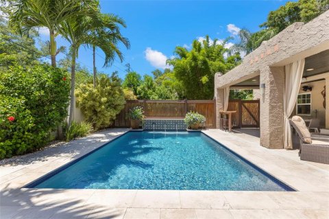 House in Saint Petersburg, Florida 3 bedrooms, 213.3 sq.m. № 2220867 - photo 27