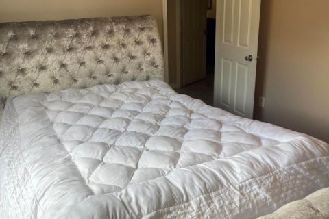 Villa ou maison à louer à Port St. Lucie, Floride: 1 chambre, 207.26 m2 № 2262993 - photo 7