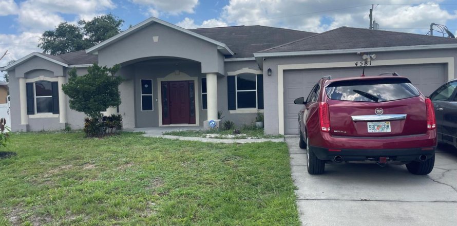Villa ou maison à Port St. Lucie, Floride 1 chambre, 207.26 m2 № 2262993
