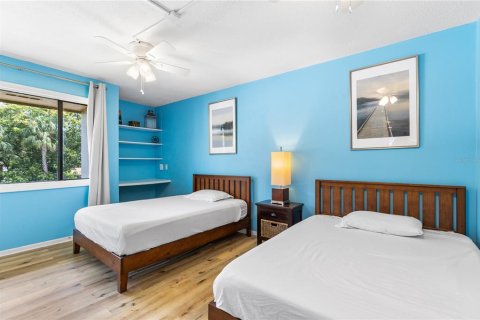 Condo in Mount Dora, Florida, 2 bedrooms  № 1784349 - photo 4