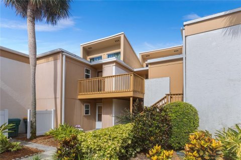Condo in Mount Dora, Florida, 2 bedrooms  № 1784349 - photo 24