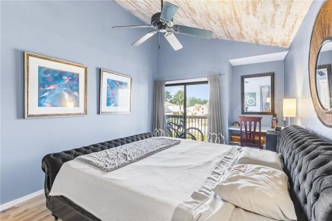 Condo in Mount Dora, Florida, 2 bedrooms  № 1784349 - photo 15