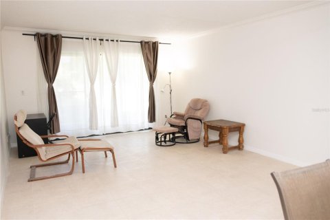 Купить кондоминиум в Дейтона-Бич, Флорида 6 комнат, 90.58м2, № 1742826 - фото 10