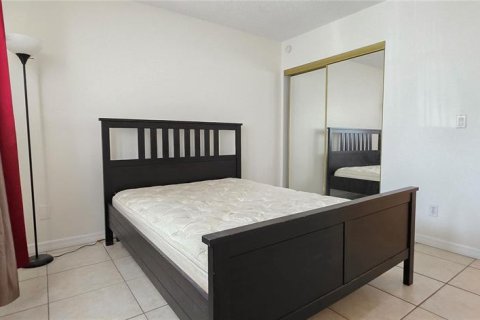 Купить кондоминиум в Дейтона-Бич, Флорида 6 комнат, 90.58м2, № 1742826 - фото 24