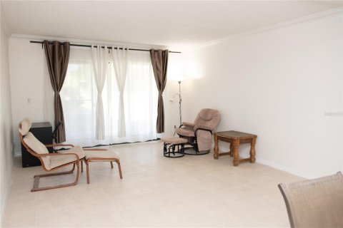 Купить кондоминиум в Дейтона-Бич, Флорида 6 комнат, 90.58м2, № 1742826 - фото 13