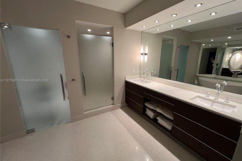 Copropriété à louer à Miami Beach, Floride: 2 chambres, 189.52 m2 № 2079256 - photo 6