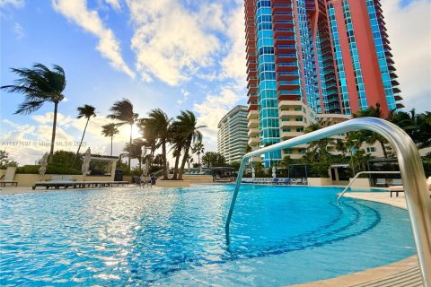Copropriété à louer à Miami Beach, Floride: 2 chambres, 189.52 m2 № 2079256 - photo 28
