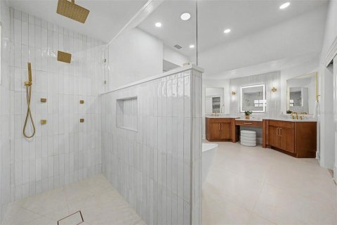 Villa ou maison à vendre à Oldsmar, Floride: 4 chambres, 287.81 m2 № 2344571 - photo 20
