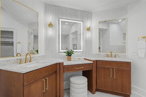 Villa ou maison à vendre à Oldsmar, Floride: 4 chambres, 287.81 m2 № 2344571 - photo 16