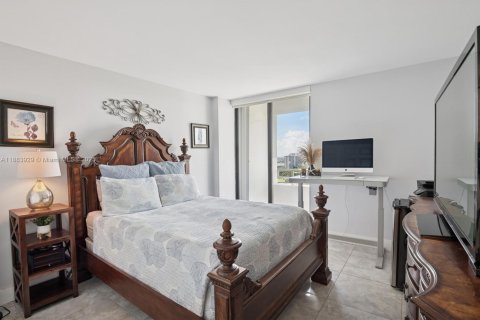 Купить кондоминиум в Авентура, Флорида 2 спальни, 105.91м2, № 1983352 - фото 11