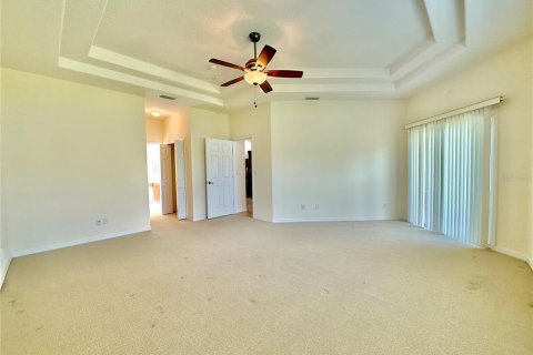 House in Palm Coast, Florida 4 bedrooms, 227.61 sq.m. № 1849833 - photo 18