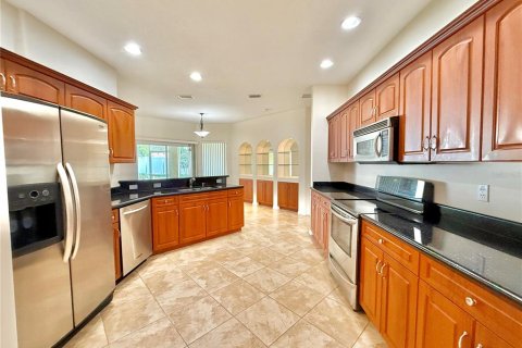House in Palm Coast, Florida 4 bedrooms, 227.61 sq.m. № 1849833 - photo 11
