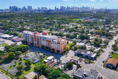 Immobilier commercial à vendre à Miami, Floride № 1952199 - photo 6