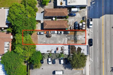 Immobilier commercial à vendre à Miami, Floride № 1952199 - photo 2