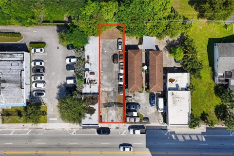 Immobilier commercial à vendre à Miami, Floride № 1952199 - photo 3