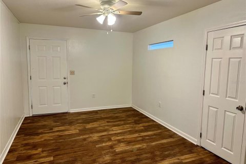 Condo in Winter Haven, Florida, 2 bedrooms № 2205418 - photo 3