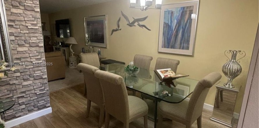 Condominio en Stuart, Florida, 2 dormitorios  № 1937670