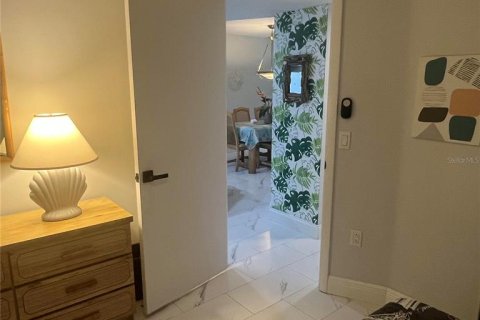 Copropriété à louer à Venice, Floride: 2 chambres, 84.73 m2 № 2310799 - photo 26