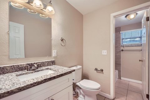 Casa en venta en Saint Petersburg, Florida, 3 dormitorios, 92.9 m2 № 1535435 - foto 8