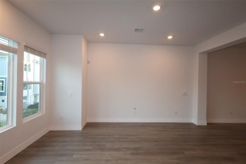 Touwnhouse à vendre à Tampa, Floride: 3 chambres, 181.35 m2 № 1915456 - photo 10