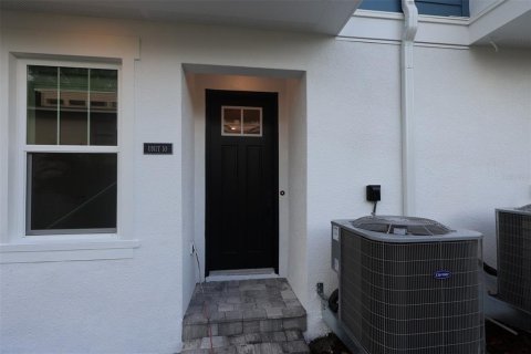 Touwnhouse à vendre à Tampa, Floride: 3 chambres, 181.35 m2 № 1915456 - photo 6