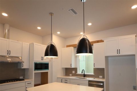 Touwnhouse à vendre à Tampa, Floride: 3 chambres, 181.35 m2 № 1915456 - photo 7