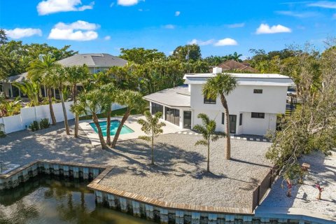 House in Sarasota, Florida 6 bedrooms, 329.71 sq.m. № 1428744 - photo 7