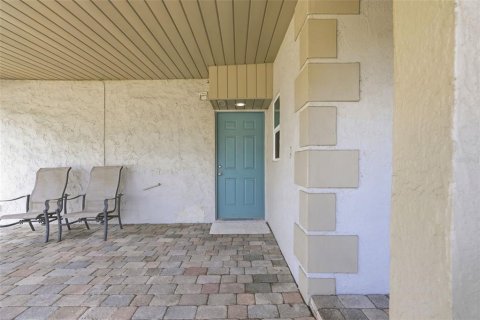 House in Orlando, Florida 1 bedroom, 81.57 sq.m. № 2296463