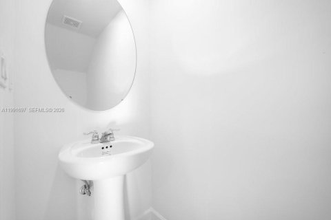 Купить виллу или дом в Хомстед, Флорида 3 спальни, 129.41м2, № 2052388 - фото 19