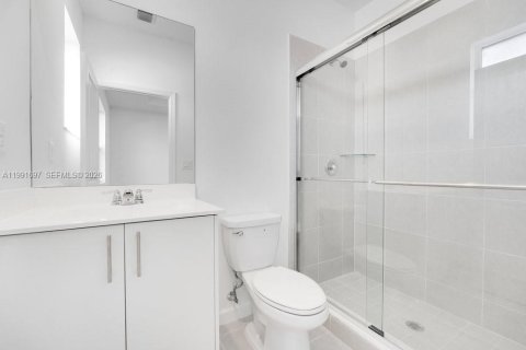 Купить виллу или дом в Хомстед, Флорида 3 спальни, 129.41м2, № 2052388 - фото 18