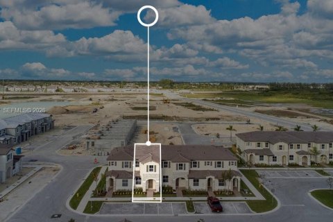 Купить виллу или дом в Хомстед, Флорида 3 спальни, 129.41м2, № 2052388 - фото 23