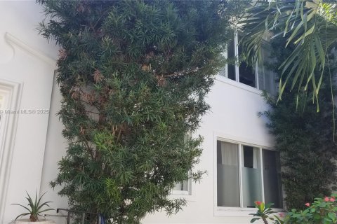 Купить коммерческую недвижимость в Майами-Бич, Флорида 498.51м2, № 1704016 - фото 17