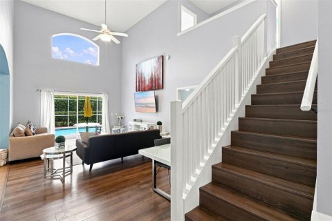 Villa ou maison à vendre à Kissimmee, Floride: 6 chambres, 215.25 m2 № 2321674 - photo 17
