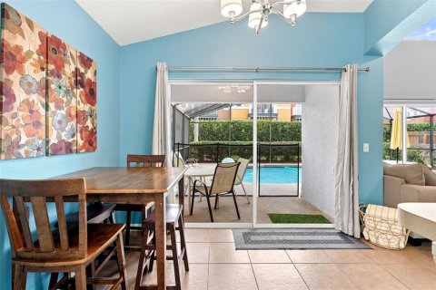 Villa ou maison à vendre à Kissimmee, Floride: 6 chambres, 215.25 m2 № 2321674 - photo 28