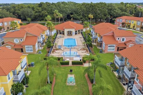 Villa ou maison à vendre à Kissimmee, Floride: 6 chambres, 215.25 m2 № 2321674 - photo 11