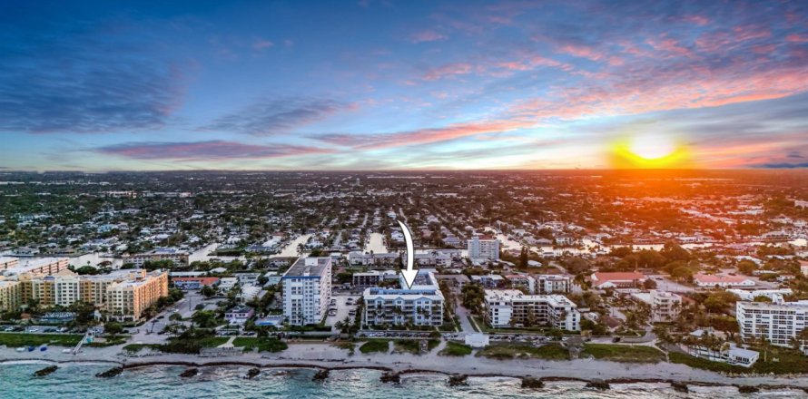 Condo in Deerfield Beach, Florida, 3 bedrooms № 1185579