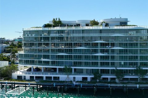 Copropriété à vendre à Bay Harbor Islands, Floride: 3 chambres, 208.19 m2 № 1695436 - photo 30