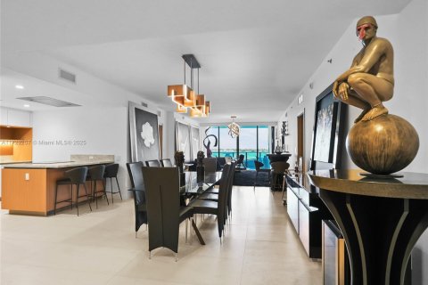 Copropriété à vendre à Bay Harbor Islands, Floride: 3 chambres, 208.19 m2 № 1695436 - photo 9