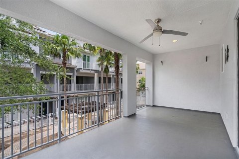 Купить таунхаус в Лейк-Мэри, Флорида 10 комнат, 203.18м2, № 1719013 - фото 16