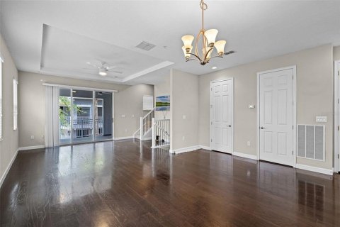 Купить таунхаус в Лейк-Мэри, Флорида 10 комнат, 203.18м2, № 1719013 - фото 13